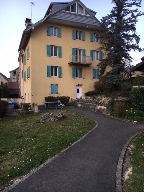 T2