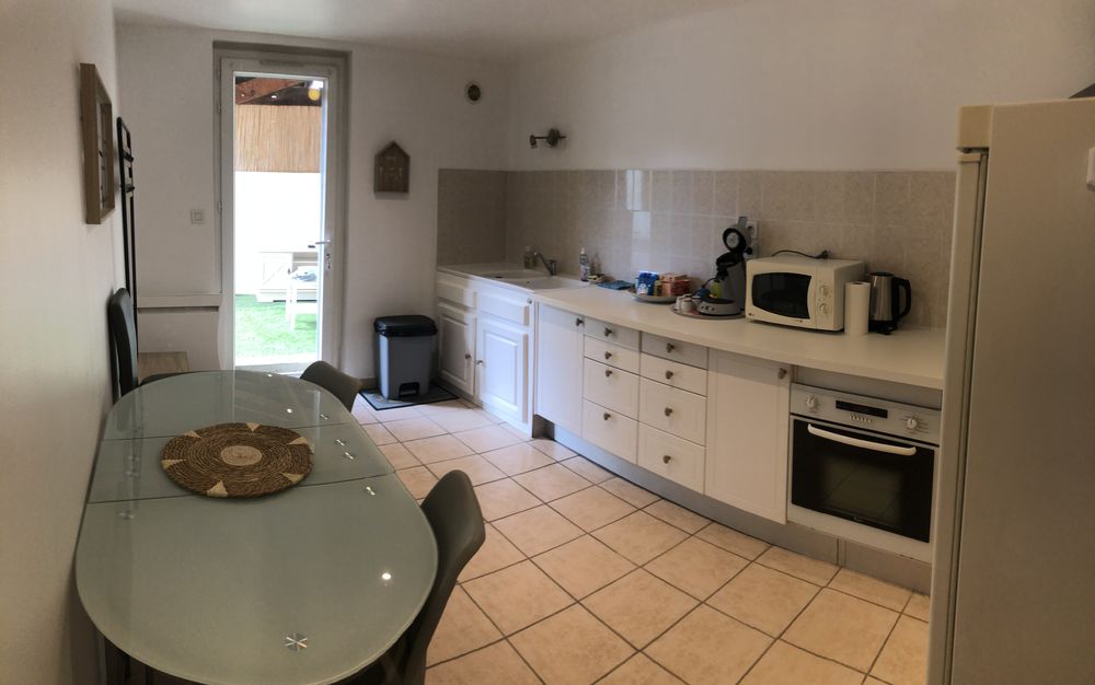 T1 meublé prêt à vivre, terrasse , Toutes charges incluses