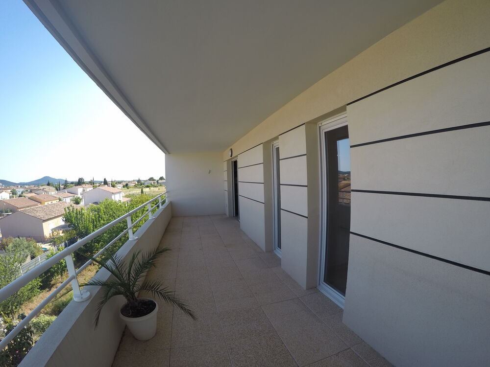 POUR SENIOR APPARTEMENT T3 A LA CRAU