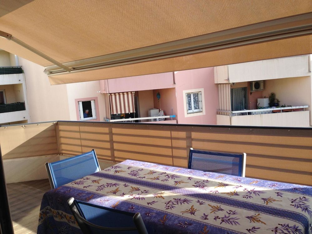 TRES BEL APPARTEMENT 2 PIECES A CAVALAIRE SUR MER
