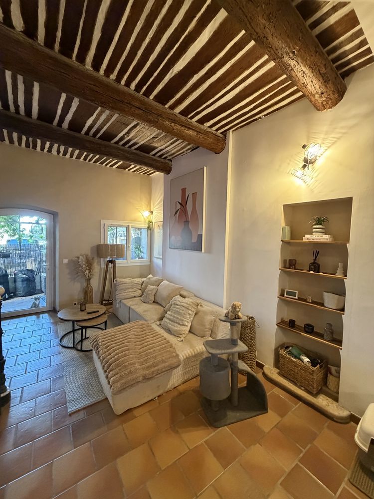 Maison de ville provençale entièrement rénové