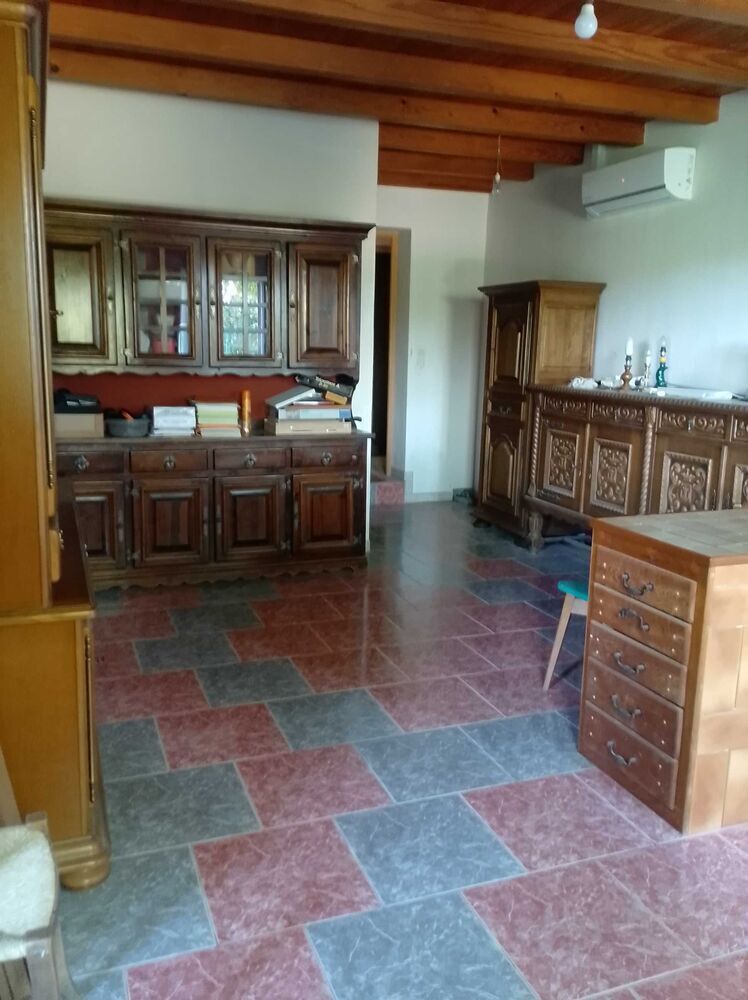 maison , résidence de campagne .