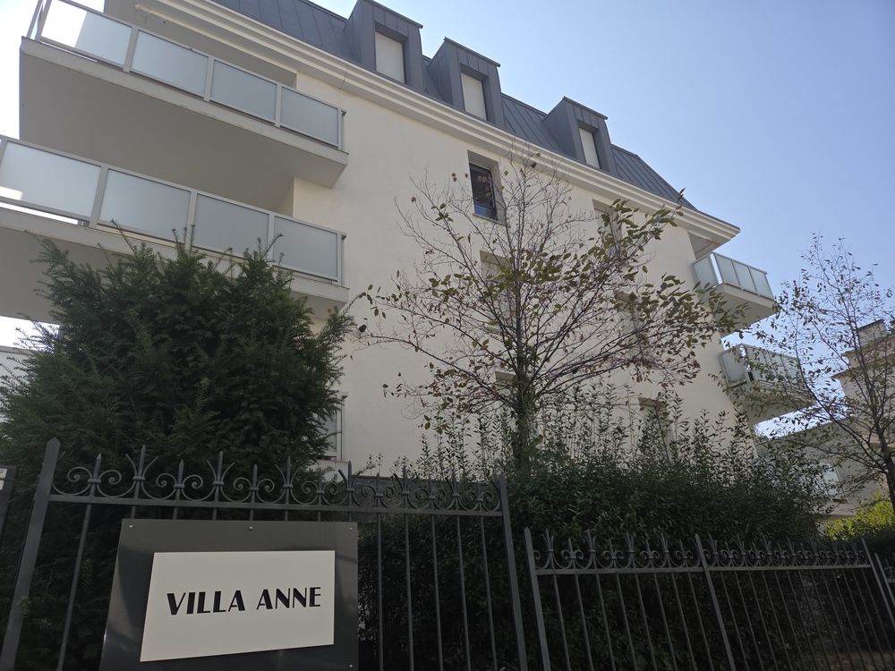 Aix-les-Bains hypercentre T2 50 m² avec jardin privatif