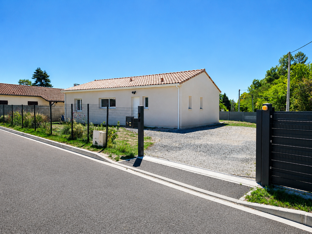 Maison récente de plain-pied - 3 chambres, suite parentale