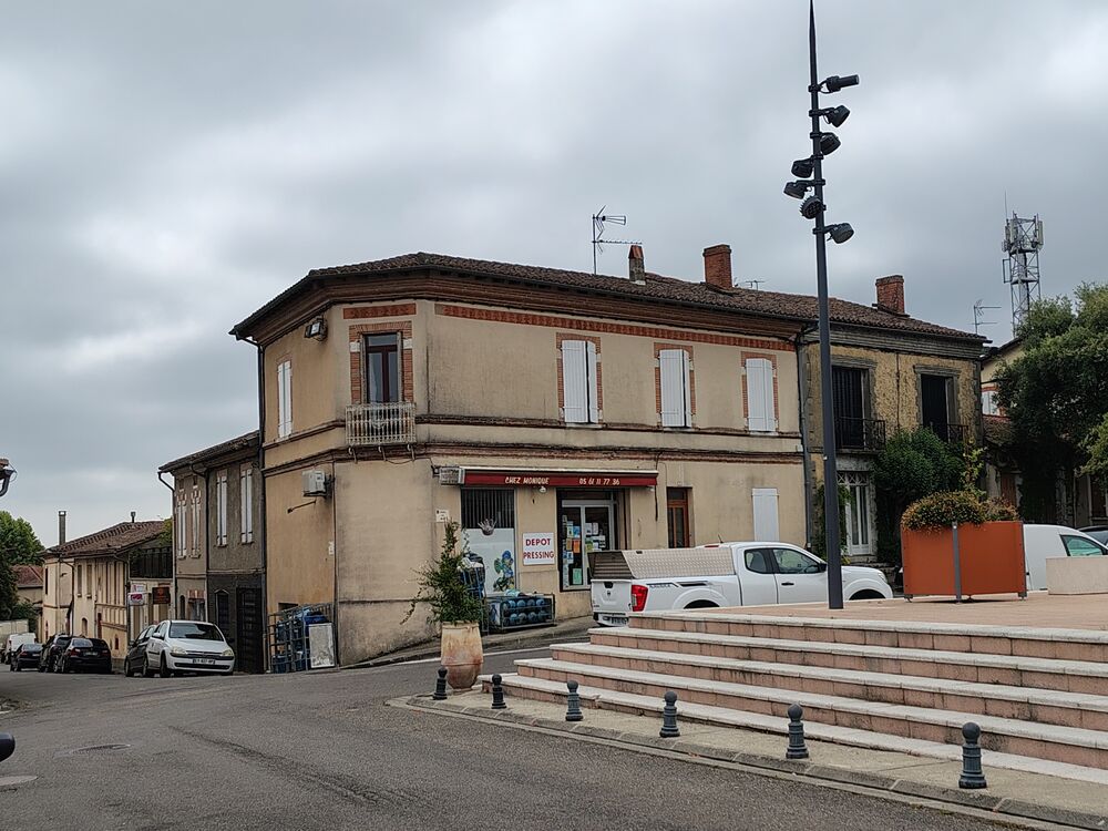 T4 meublé à Cadours (12 km de Lévignac)