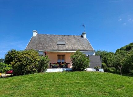 Maison familiale 7 pièces 139m² - Quartier Ouest Saint-Avé -