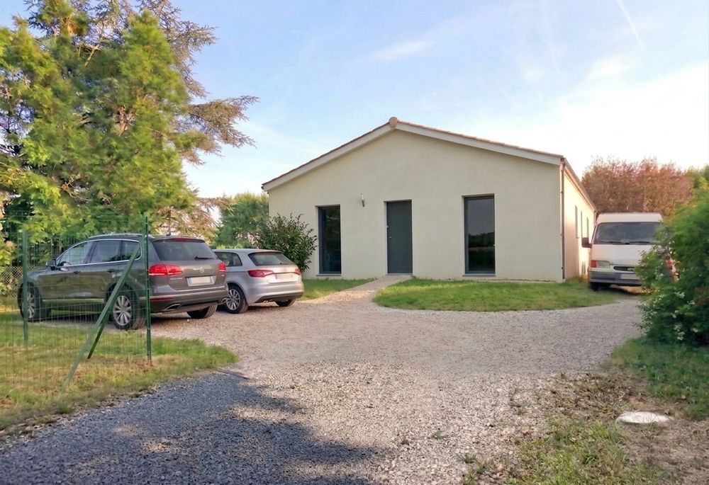Langon centre ville au calme maison très récente