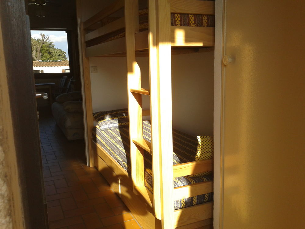 Tamaris,LA SEYNE /MER ,T2 , 1/2 etages , petite residence