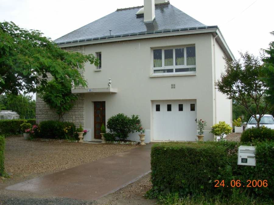 250€ TCC à 8 kms de TOURS chambre meublée de 18m2