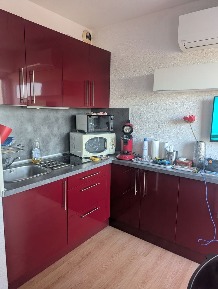 studio cabine 24 m² + 6 m² de terrasse . Vue Mer