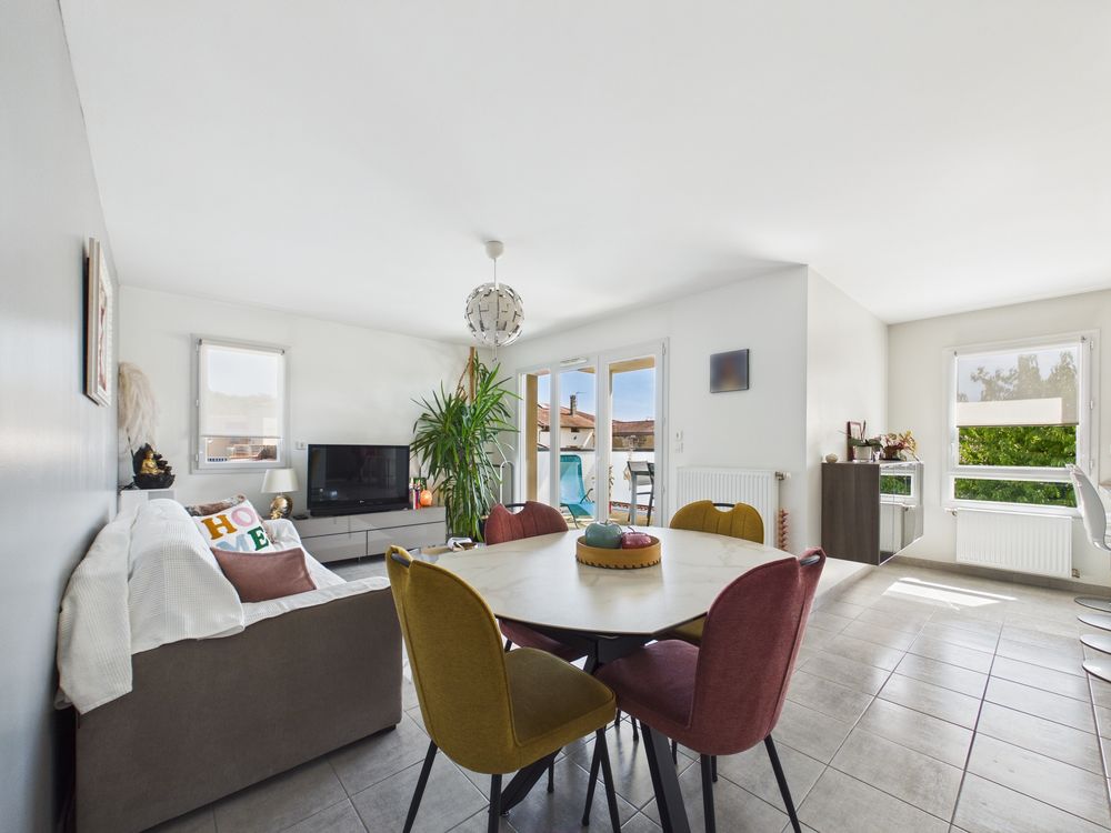 Grand Appartement T3 de 72,30 m² avec garage double de 26m²