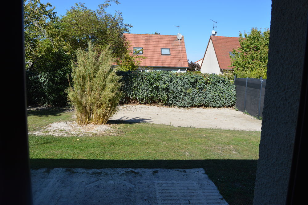 PAVILLON F6 DE 120M2, SOUS SOL 90M2 ET TERRAIN 600 m2