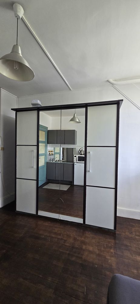 T1 meublé et lumineux 18m² Plein Centre Sedan