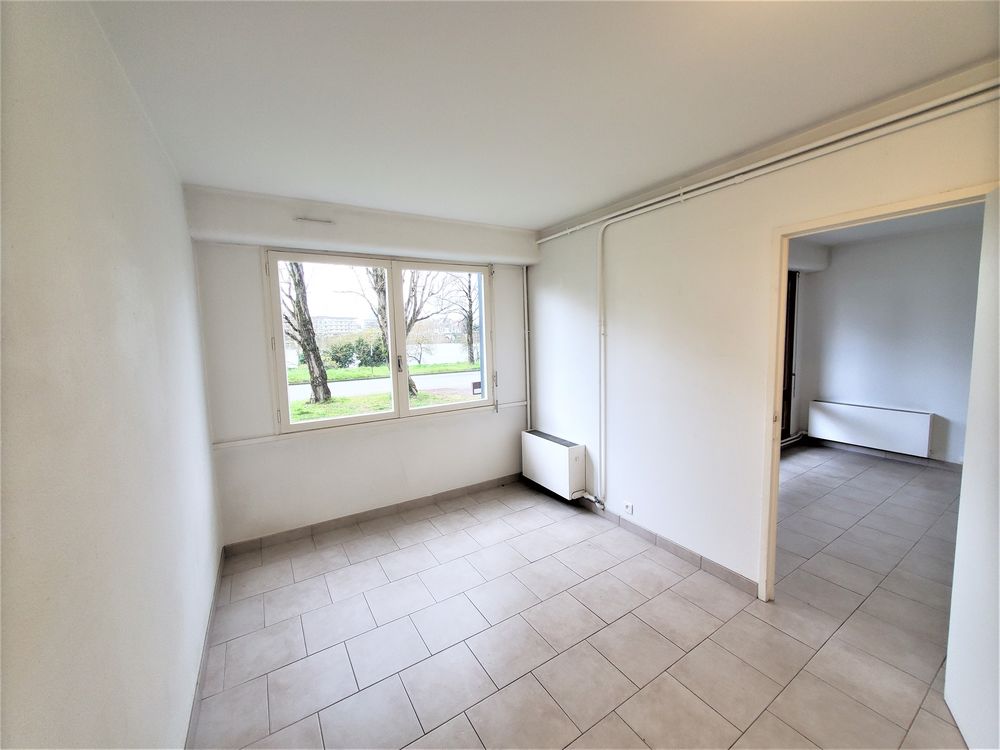 Beaulieu-Mangin 39 m2 avec balcon vue Loire