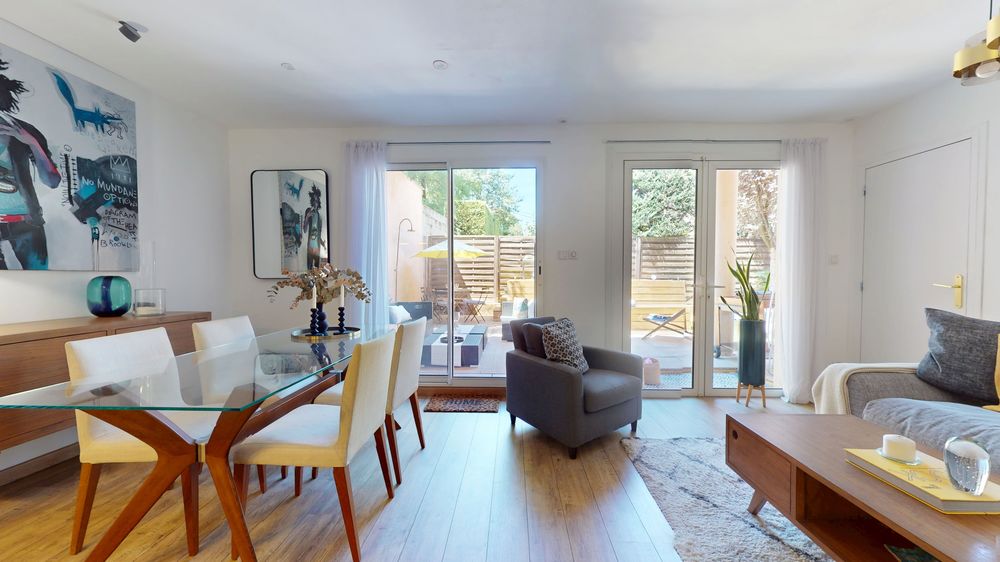 105 m2 esprit maison | Jardin privatif 65m2 | Piscine privée