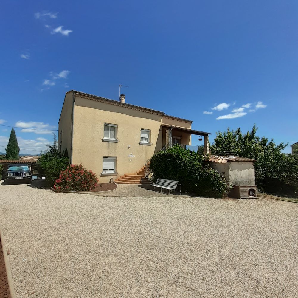 Bien rare sur le secteur villa 7 chambres sur 2000 m² clo