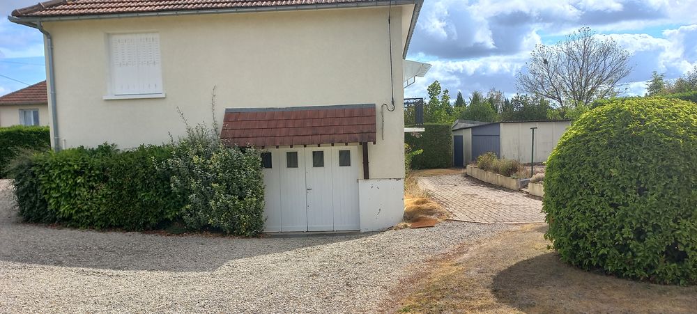 maison en pavillon à Lézinnes 89160 ( yonne)