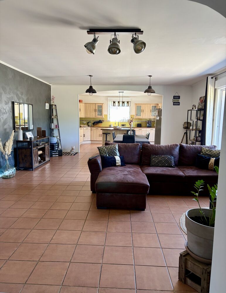 Coteau Lagarrigue Aiguillon ? Maison plain-pied 155 m² ? 5 c