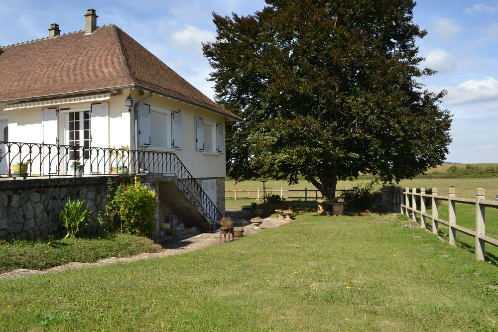 MAISON AU CALME DANS LA CAMPAGNE