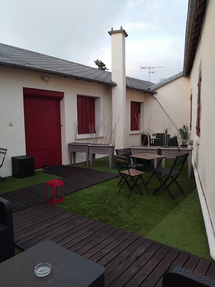 30 pièces ensemble immobilier