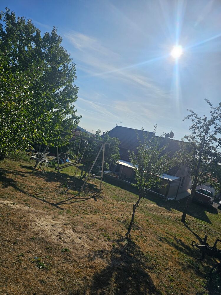 Maison 127 m² sur terrain 1485 m² avec terrasse et pergolas