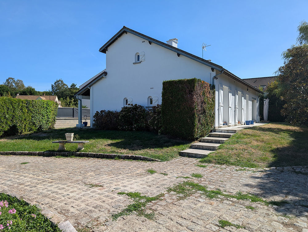 Maison de 185 m² habitables sur terrain de 1112 m²