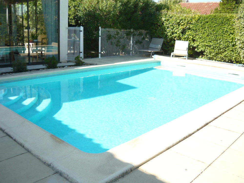 MAISON DE 5 PIECES 106 m2 A VELAUX 13