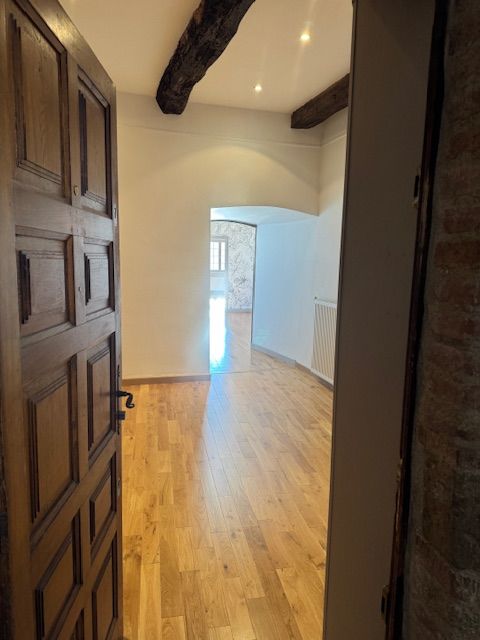 Appartement de standing 3 chambres, bureau, 162 m2