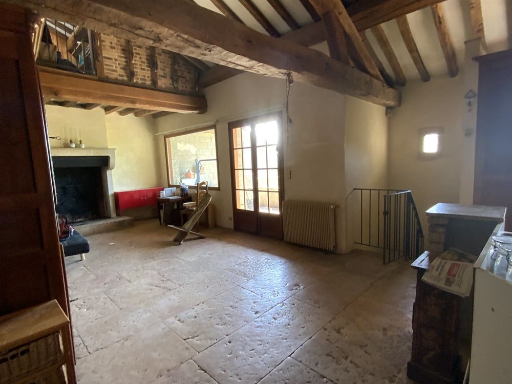 Maison de caractère rénovée 141 m² Terrain arboré de 2700M²