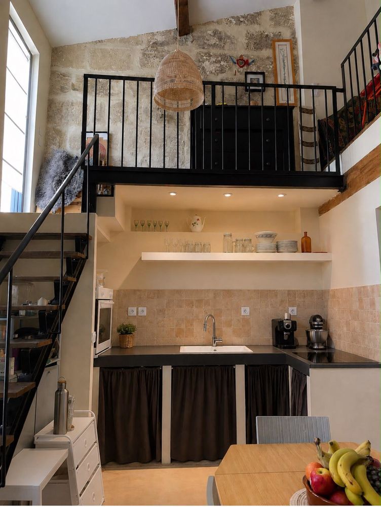 Loft / duplex atypique ? Le Cailar