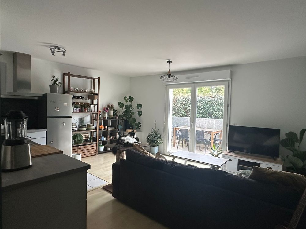 T2 bis meublé 55 m² ? terrasse 13 m² ? Parkink souterrain