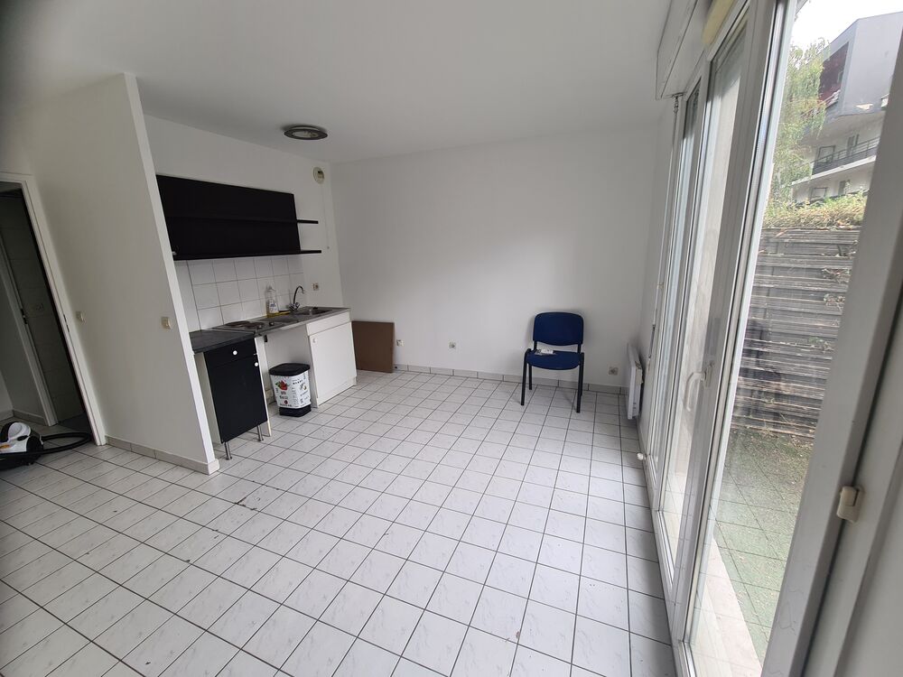 appartement type studio Evry-Courcouronnes 91