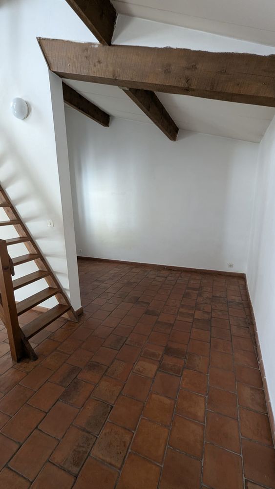 Aix centre: T2/3, 55 m2, avec petite terrasse