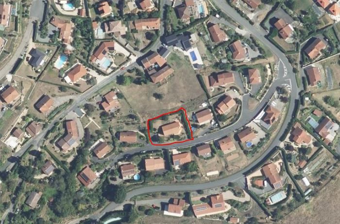 Maison de 104m2 sur sous-sol complet en partie aménagé.
