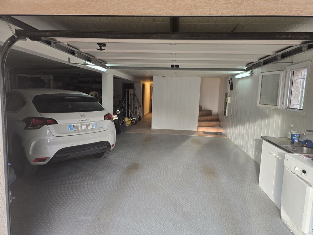 Maison de 104m2 sur sous-sol complet en partie aménagé.