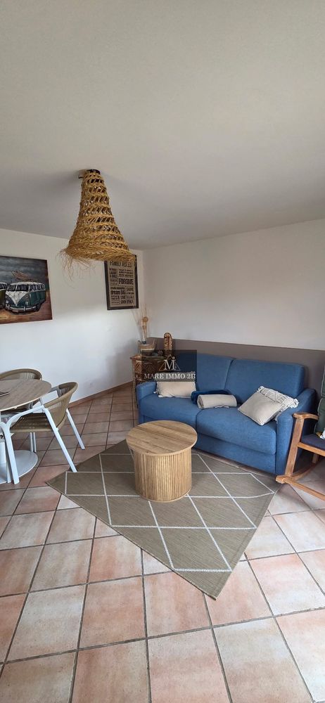 Au c?ur de Calvi, découvrez cet appartement 2 pièces avec pi