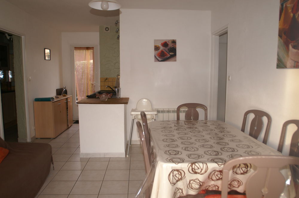 RDJ 3 CHAMBRES 2 GDES TERRASSES 2 PARKING CLIM