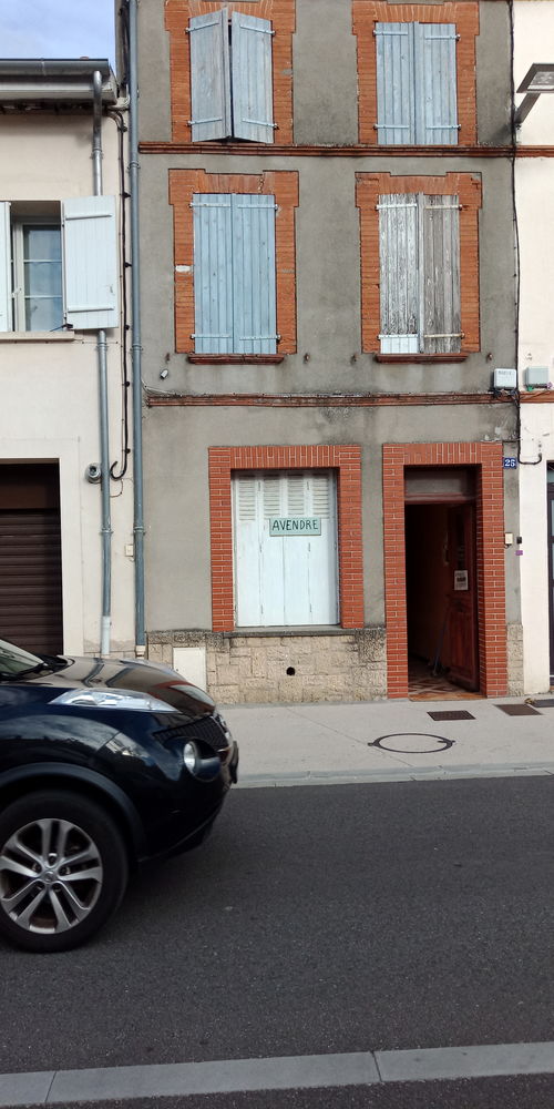 Maison de ville plein centre