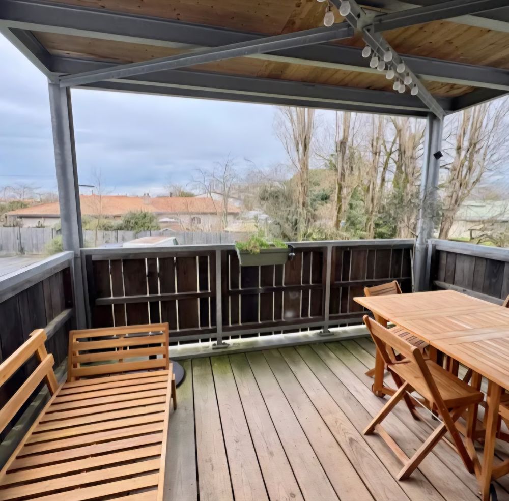Appartement T3 de 69 m² avec terrasses, parking et cave