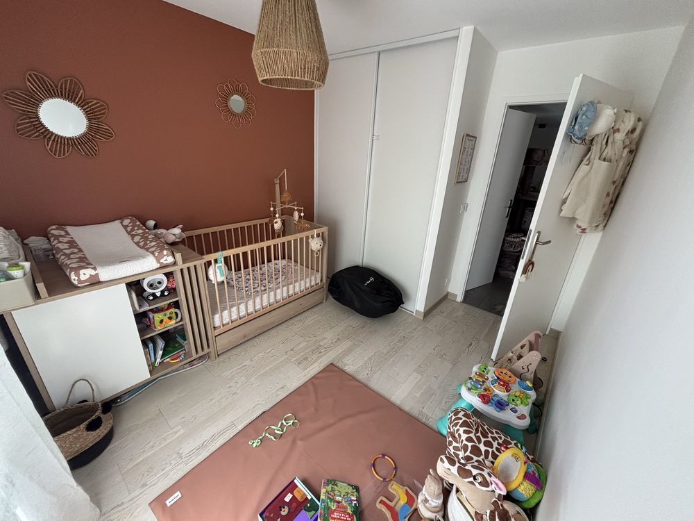 Aix-Les-Bains Saint Simond - T3 récent 66m2 avec balcon, cave et grand garage de 22m2