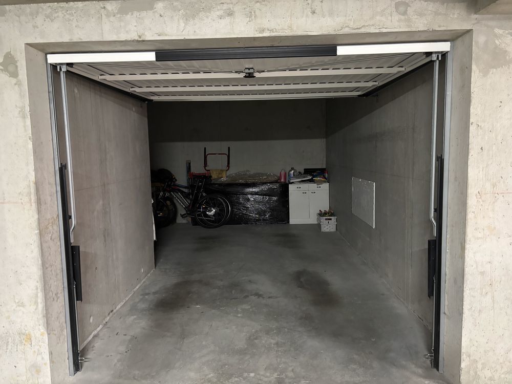 Aix-Les-Bains Saint Simond - T3 récent 66m2 avec balcon, cave et grand garage de 22m2