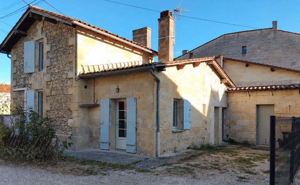 Maison en pierre - 3 chambres - Izon - 240 000 €