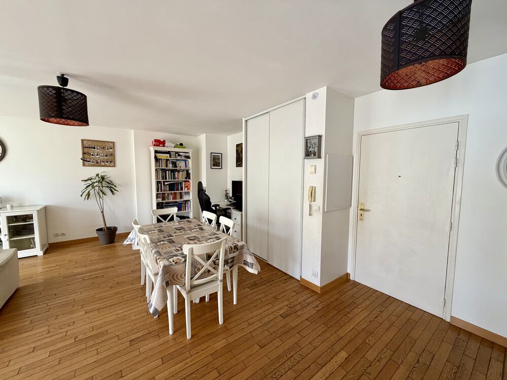 Appartement 4 pièces 88m² Dernier étage Terrasse 22m