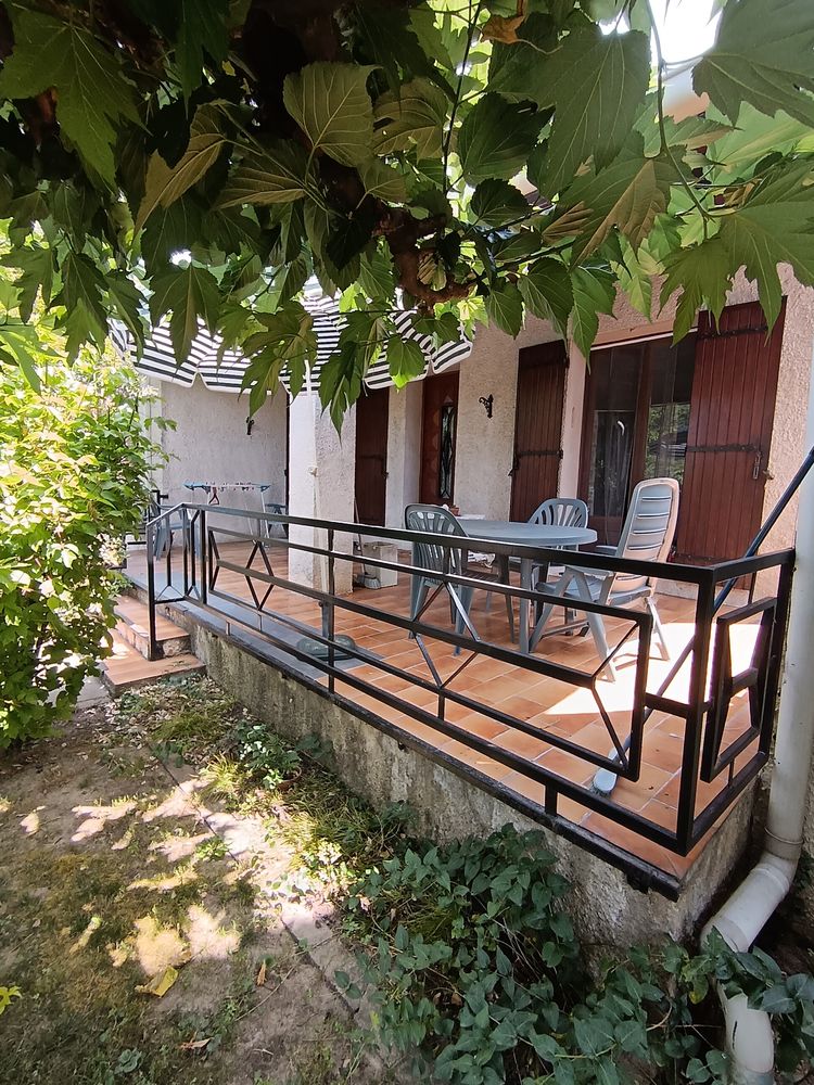 MAISON FAMILIALE 155 M2 - 4 CHAMBRES - TERRAIN ARBORE 570 m2