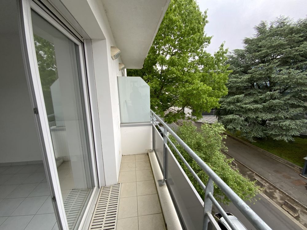 BEAU T2 QUARTIER BREIL BARBERIE
