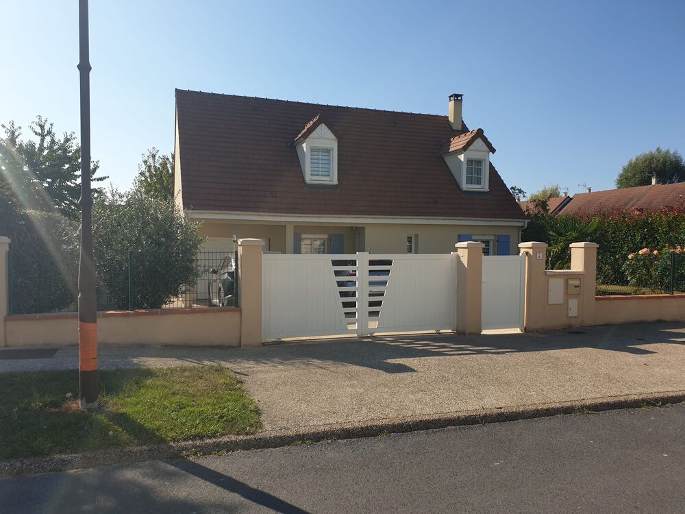Maison 5 pieces 117 m2 Lagny-le-Sec