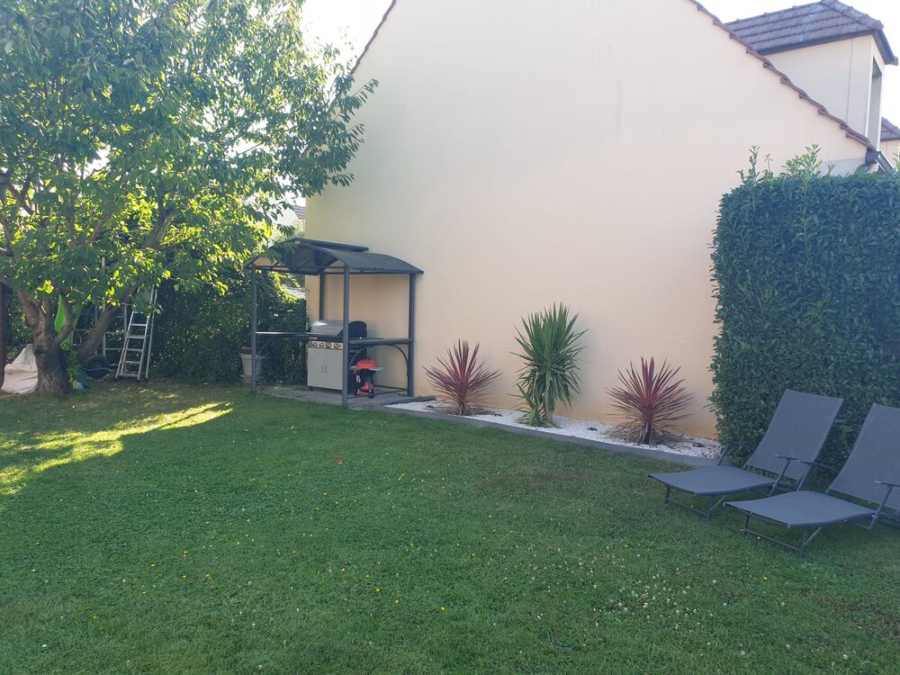 Maison 5 pieces 117 m2 Lagny-le-Sec
