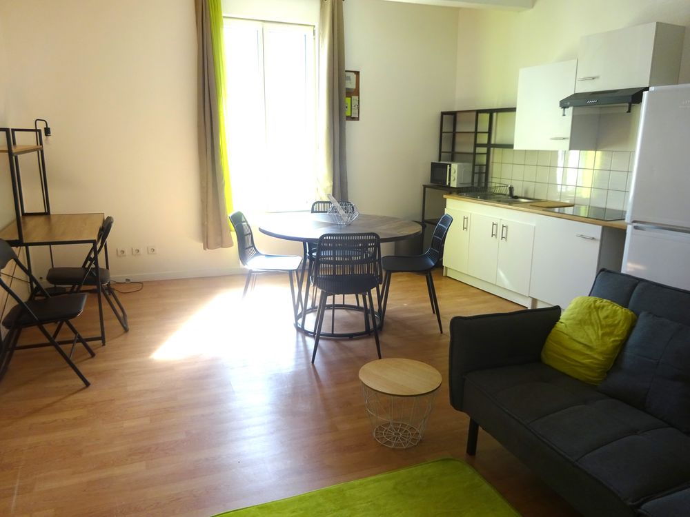 AGREABLE APPARTEMENT T2 MEUBLE RENOVE