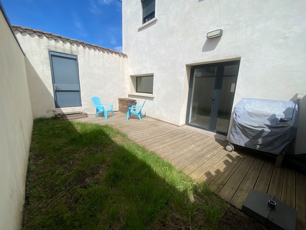 T2 Rez-de-jardin proche Craponne centre