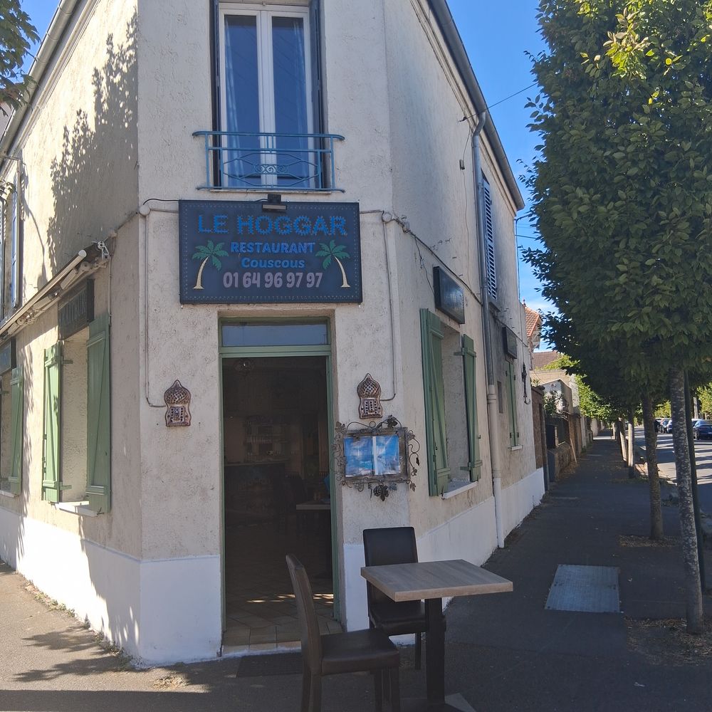 Local commercial et appartement